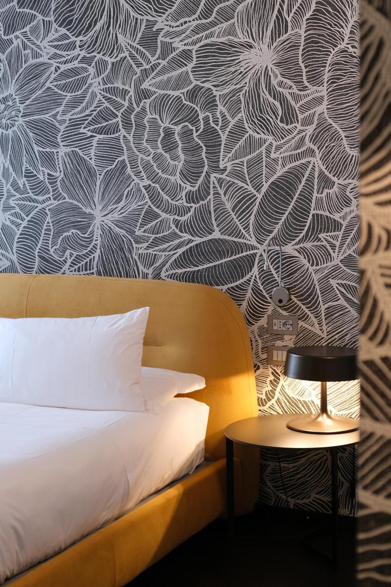 Bianca Relais, By R Collection Hotels Oggiono Εξωτερικό φωτογραφία